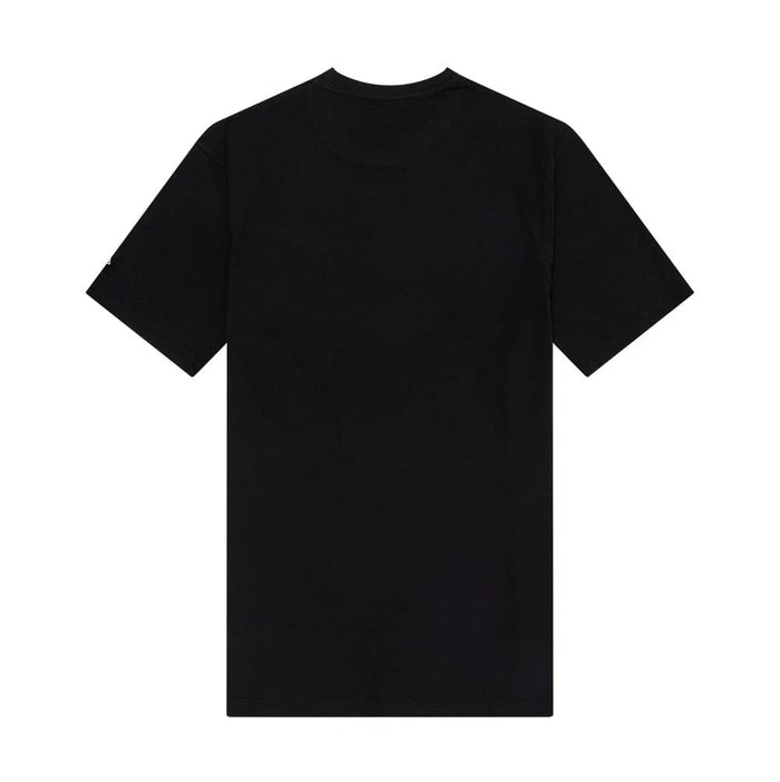 The model is wearing this NBA Script Graphic Chicago Bulls T-Shirt in black. 2