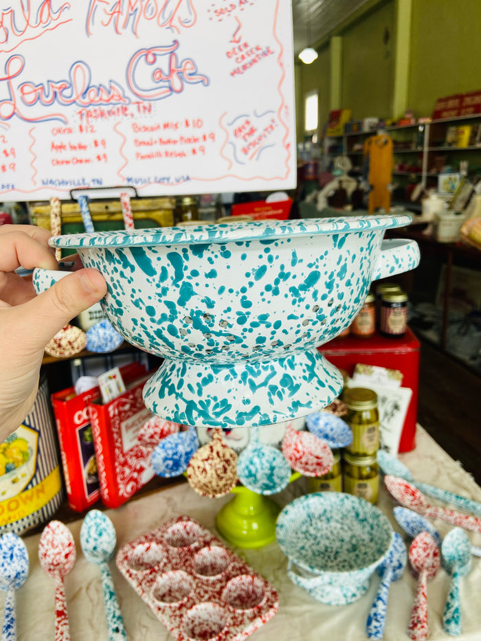 Splatter Enamelware Turquoise Colander - Deer Creek Mercantile