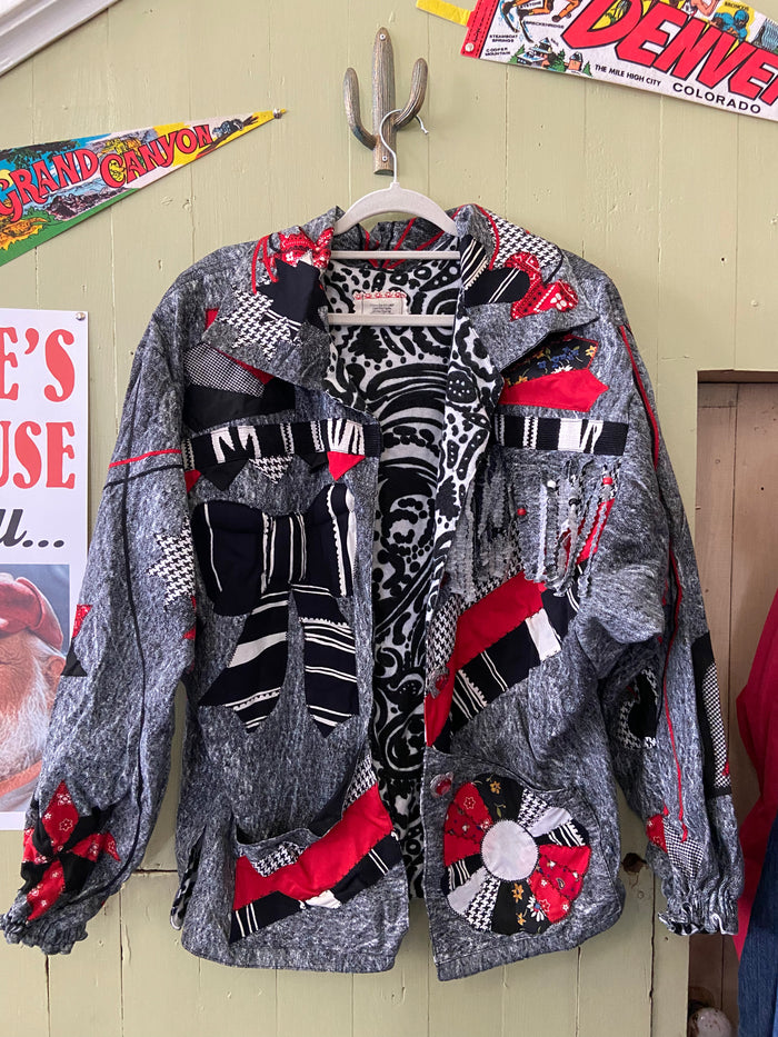 Vintage Handmade Quilted Jacket *Black/Red Bows, Hearts Size XL - Deer Creek Mercantile