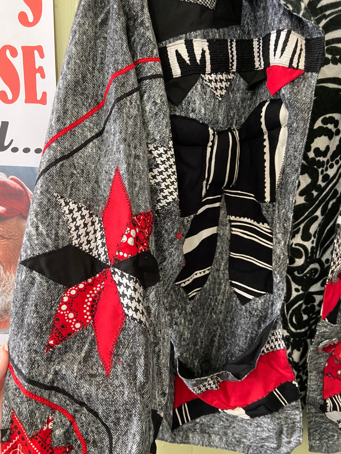 Vintage Handmade Quilted Jacket *Black/Red Bows, Hearts Size XL - Deer Creek Mercantile