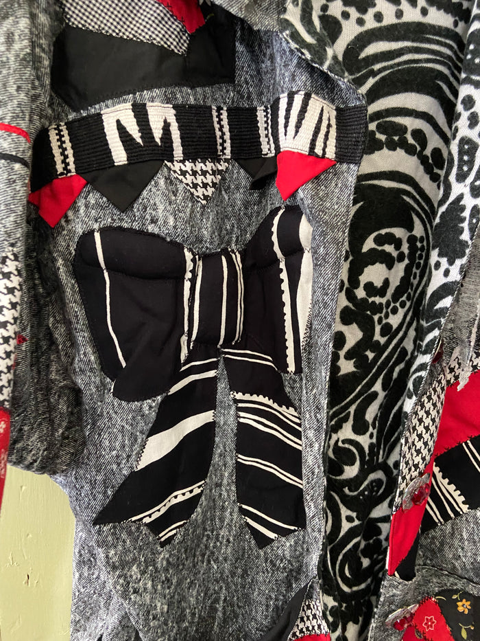Vintage Handmade Quilted Jacket *Black/Red Bows, Hearts Size XL - Deer Creek Mercantile