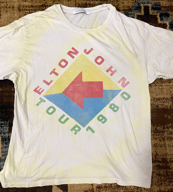 Pre-Loved Daydreamer Elton John 1980 Tour Graphic Tee Size Medium - Deer Creek Mercantile