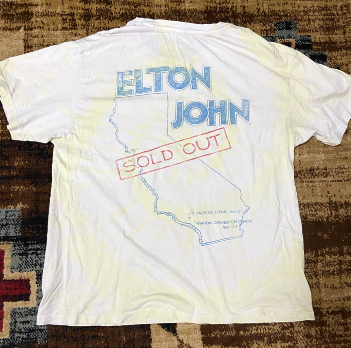 Pre-Loved Daydreamer Elton John 1980 Tour Graphic Tee Size Medium - Deer Creek Mercantile