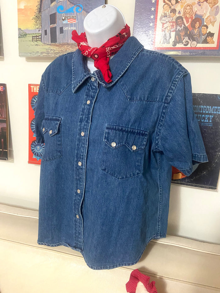 Vintage Women's Denim & Co. Western Pearl Snap Denim Shirt *Size Large - Deer Creek Mercantile