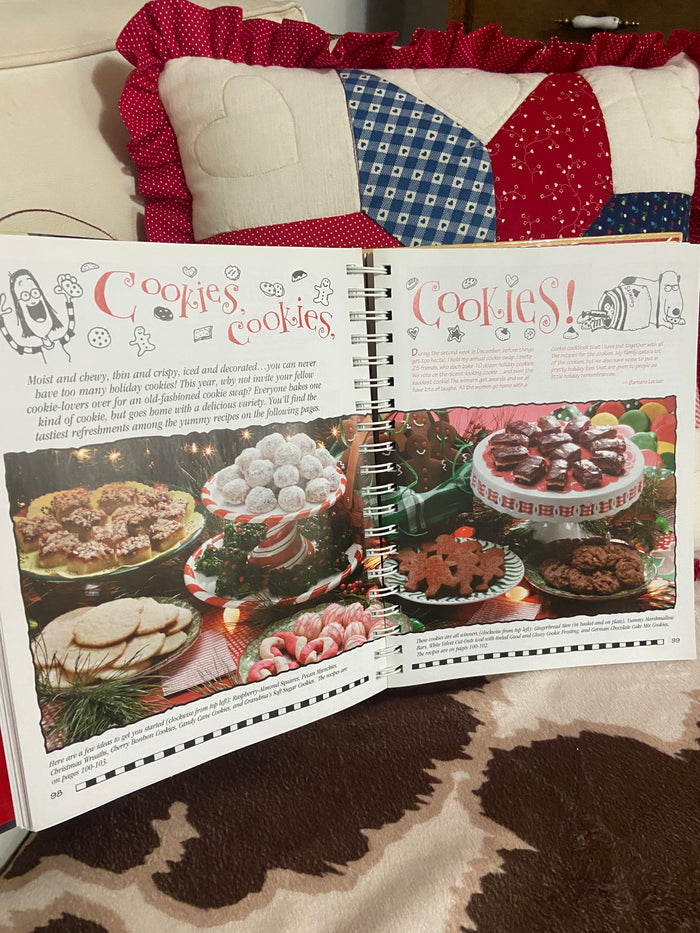 Vintage Gooseberry Patch All Through The Seasons Recipes & Crafts Cookbook - Deer Creek Mercantile