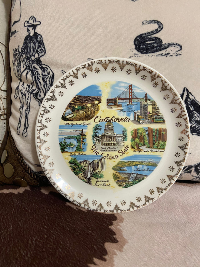 Vintage California Souvenir Plate 7" - Deer Creek Mercantile