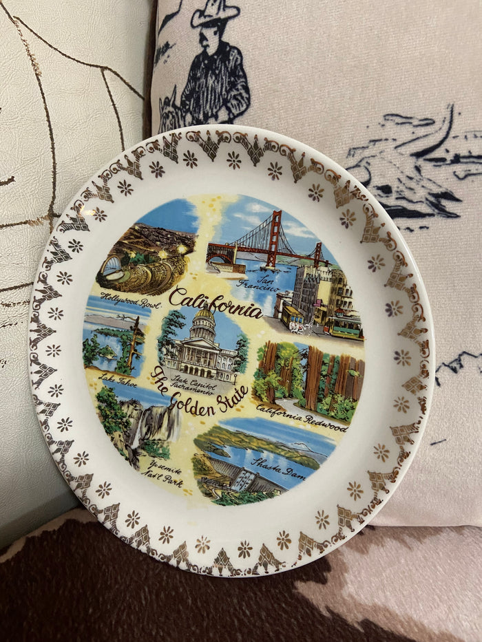 Vintage California Souvenir Plate 7" - Deer Creek Mercantile