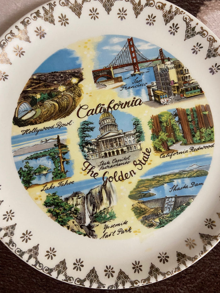 Vintage California Souvenir Plate 7" - Deer Creek Mercantile