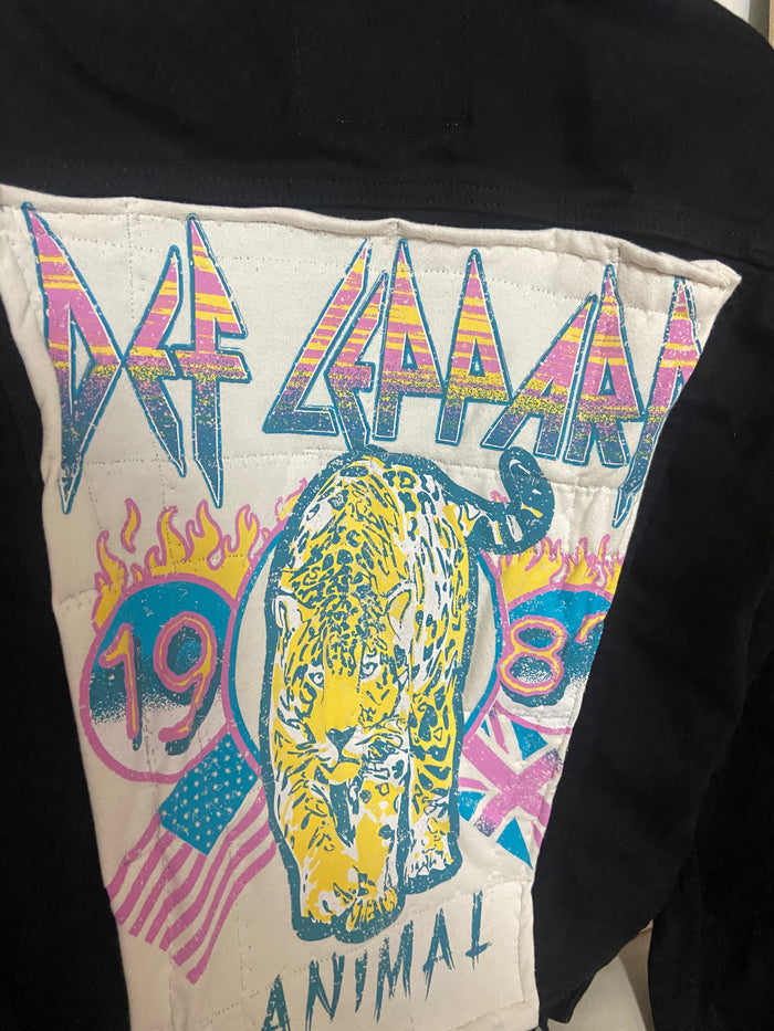 Reworked Levi's Denim Jacket With Def Leppard, Size Medium - Deer Creek Mercantile