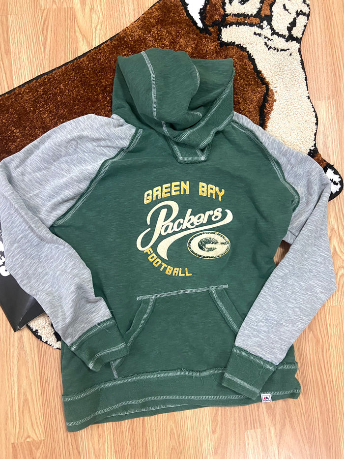 Pre-Loved Green Bay Packers Fanatics Hoodie, Size Medium - Deer Creek Mercantile