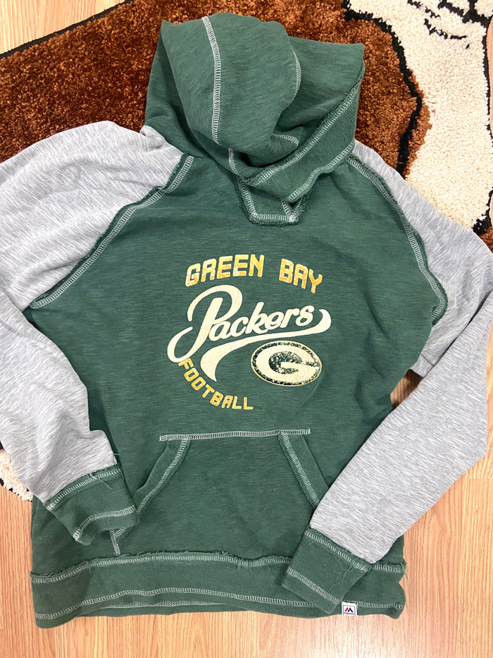 Pre-Loved Green Bay Packers Fanatics Hoodie, Size Medium - Deer Creek Mercantile