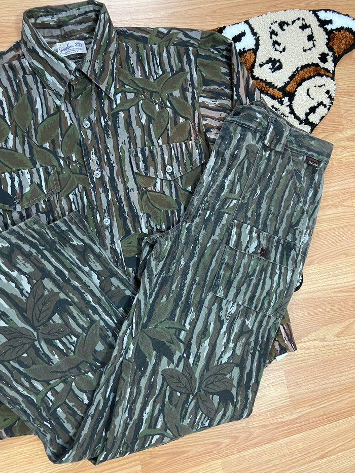 Vintage 1990s USA Made Spartan Sportswear x Walls x Realtree Camo Hunting Pant & Shirt Set - Deer Creek Mercantile