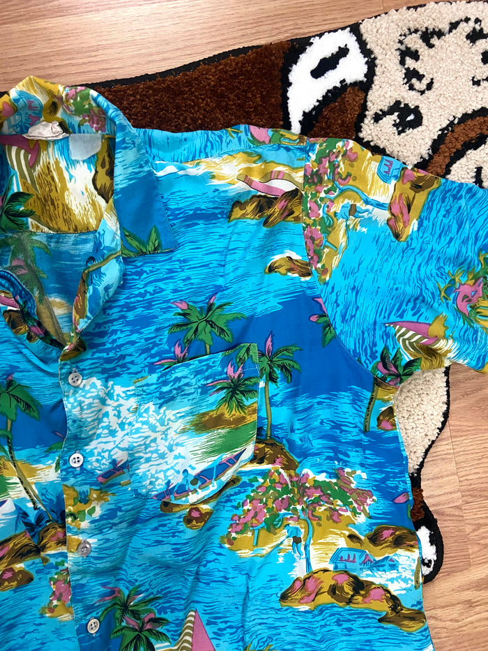 Vintage Hawaiian Shirt, Palm Trees & Sailboats - Deer Creek Mercantile