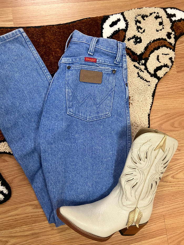 Vintage Women's Wrangler Denim Jeans, Red Tab, USA Made, 26" Waist - Deer Creek Mercantile
