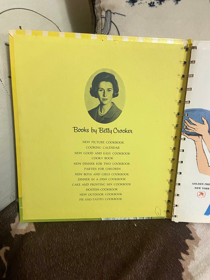 Vintage 1965 1st Edition Betty Crocker's Boys & Girls Cookbook - Deer Creek Mercantile