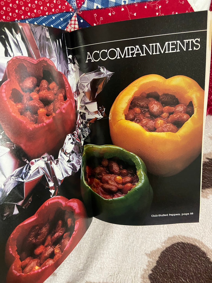 Vintage Grocery Store Cookbook Booklet: Betty Crocker Barbecue Lovers' - Deer Creek Mercantile