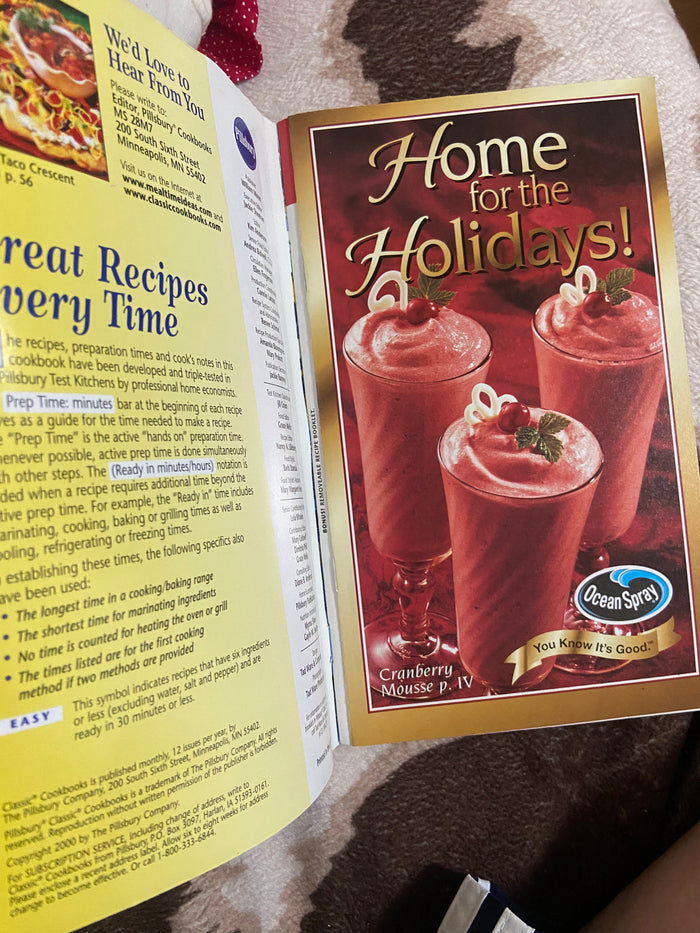 Vintage Grocery Store Cookbook Booklet: Pilsbury Holiday Appetizers - Deer Creek Mercantile