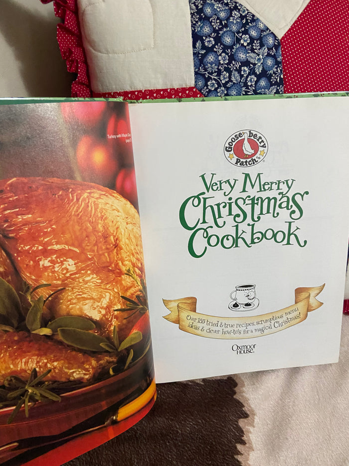 Vintage Gooseberry Patch, Very Merry Christmas Cookbook, 2007 - Deer Creek Mercantile