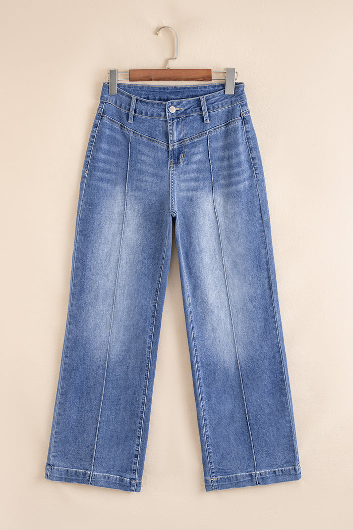 Beau jean sur mesure avec coutures originales