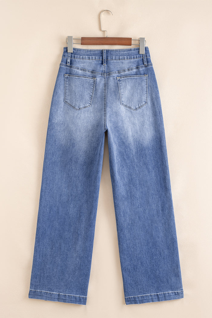 Beau jean sur mesure avec coutures originales