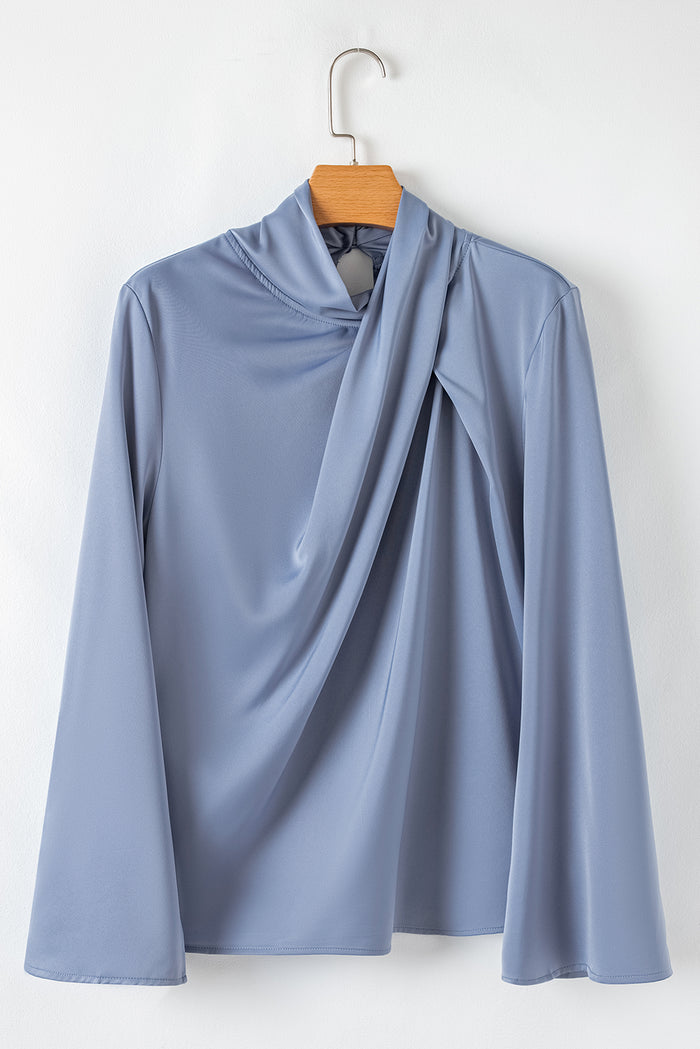 Blouse asymétrique plissée à col roulé *-A WOMAN WE LOVE