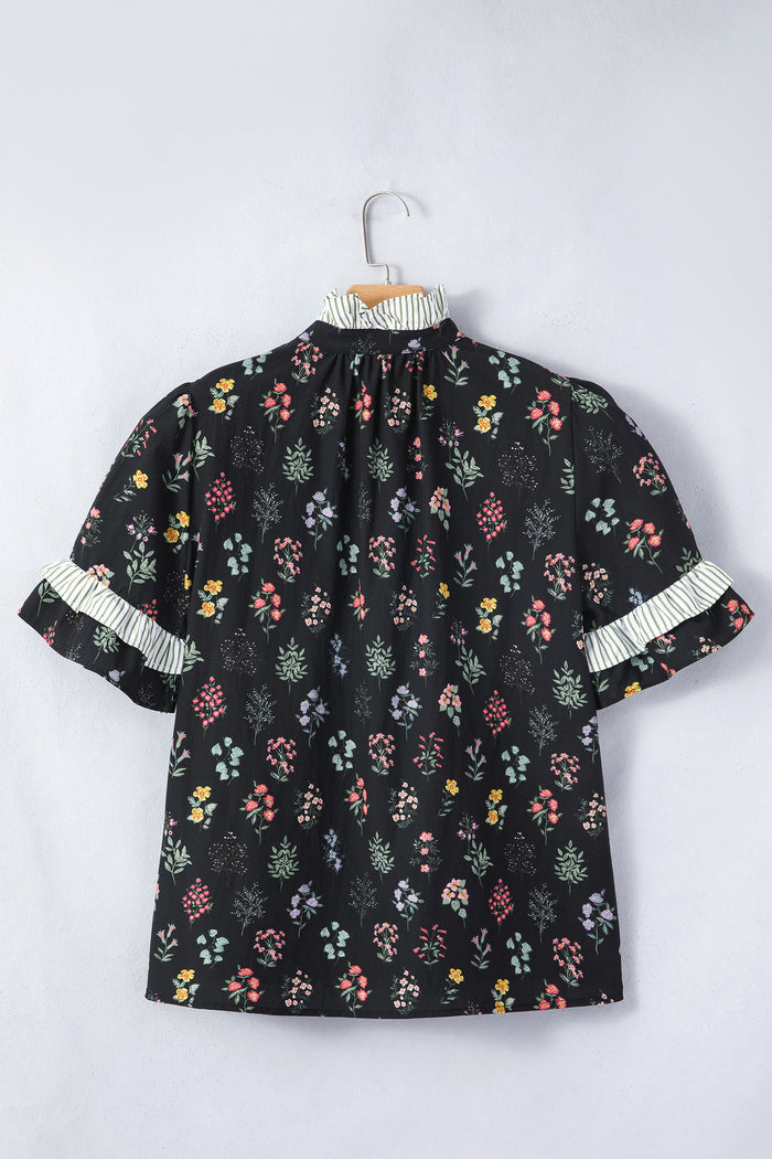 Chemise à fleurs à manches courtes et bordure