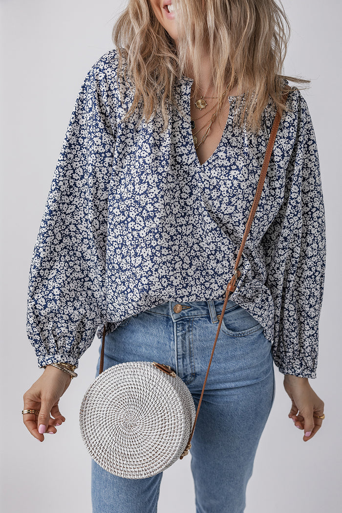 Chemisier bleu à imprimé floral et col en V cranté *-A WOMAN WE LOVE