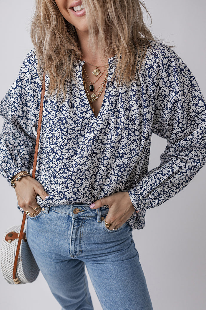 Chemisier bleu à imprimé floral et col en V cranté *-A WOMAN WE LOVE