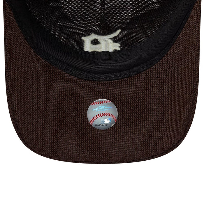 Pictured is this MLB Merino Wool Detroit Tigers 9TWENTY cap in dark brown. 7