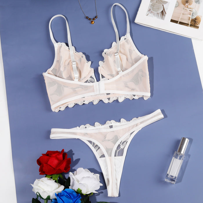 🤍 Ensemble Lingerie « Pure Romance » – Élégance florale ivoire & coupe sculptante