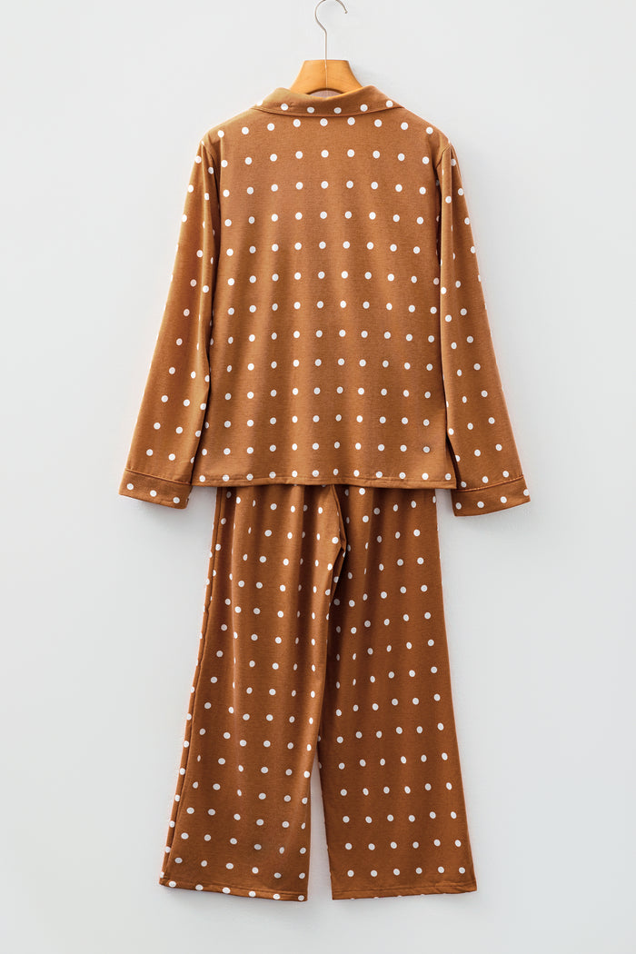 Ensemble pyjama 2 pièces : chemise à manches longues et pantalon à pois marron