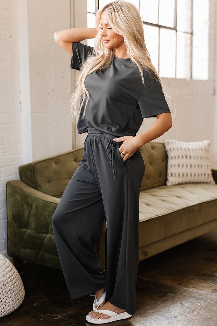 Ensemble t-shirt à col rond et pantalon ample *-A WOMAN WE LOVE