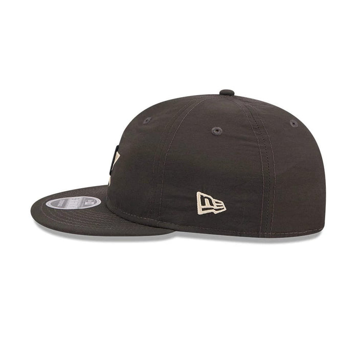 Pictured is this MLB Nylon Houston Astros Retro Crown 9FIFTY cap in black. 5