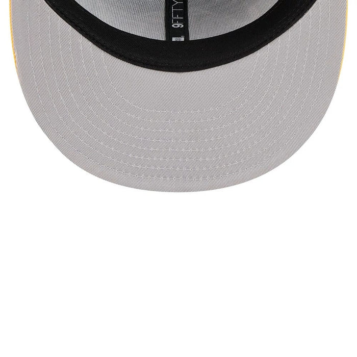 Pictured is this NBA Hardwood Classic All Star Game LA Lakers 9FIFTY Snapback cap in purple. 2