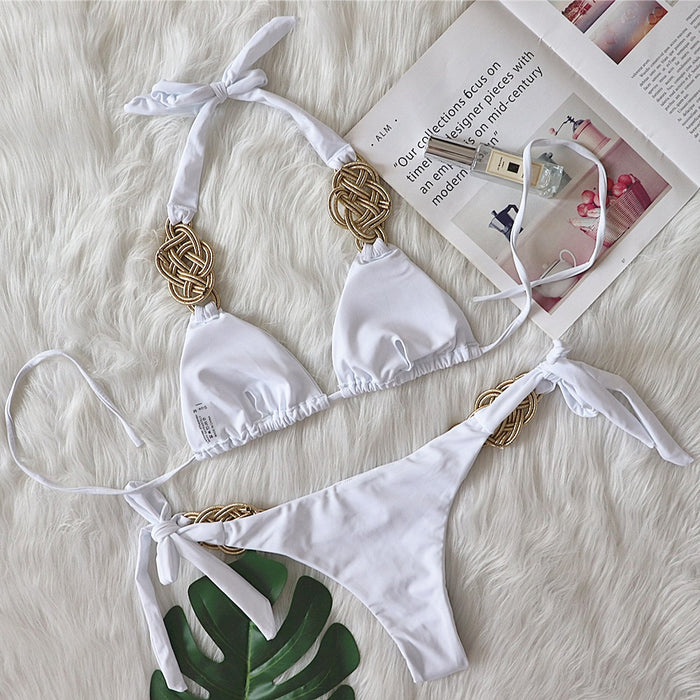Maillot de bain bikini avec détails en corde tressée *