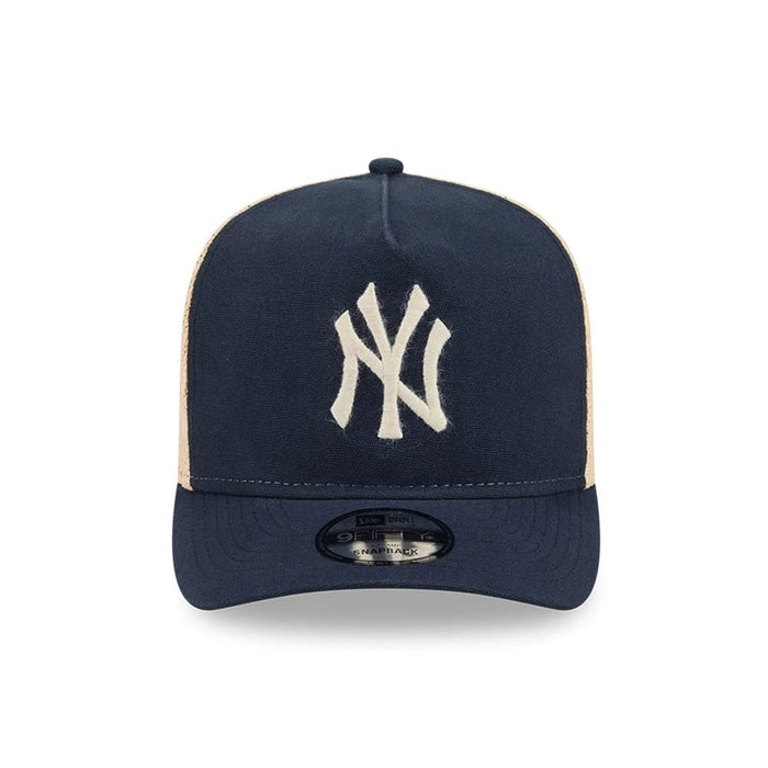Pictured is this MLB Grained New York Yankees 9FIFTY A-Frame Snapback cap in navy. 3