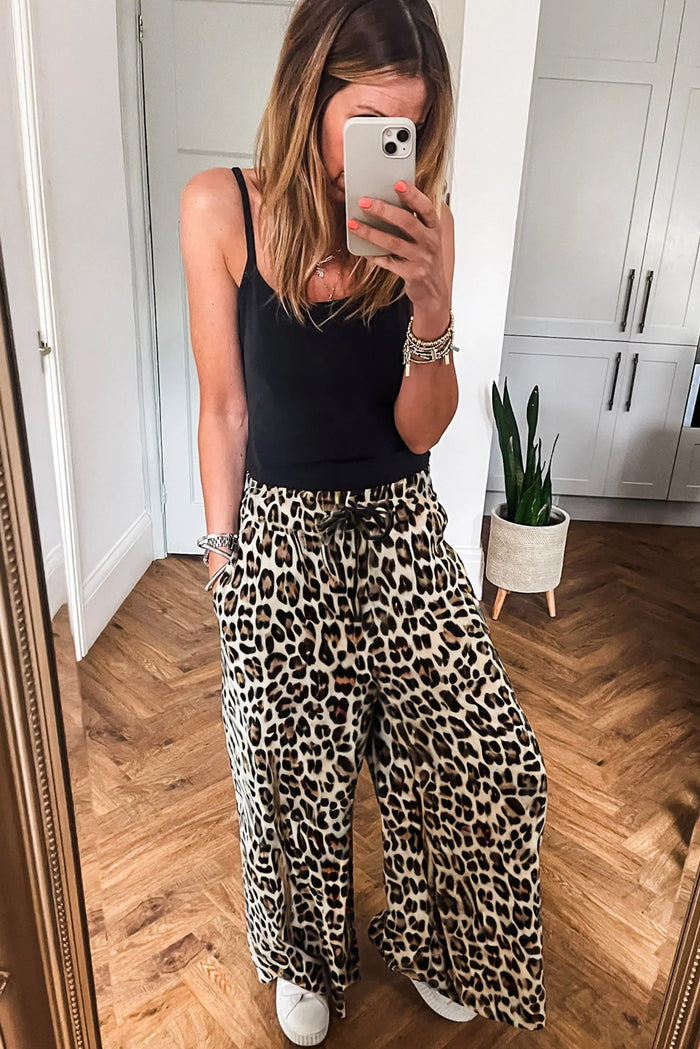 Pantalon léopard large fluide avec cordon élastique