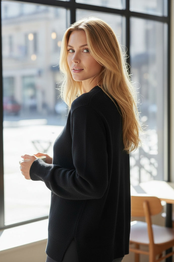 Pull uni de couleur Noir