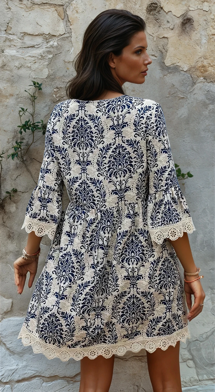 Robe ample bleu ciel à manches 3/4 et col en V *