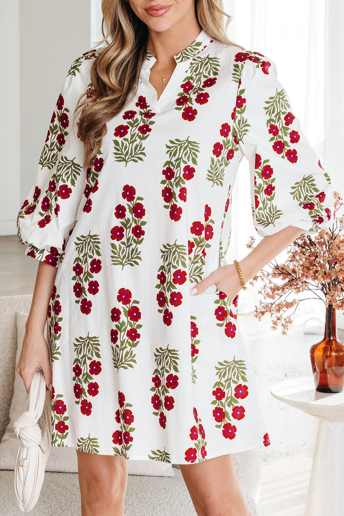 Robe courte ample blanche à imprimé floral