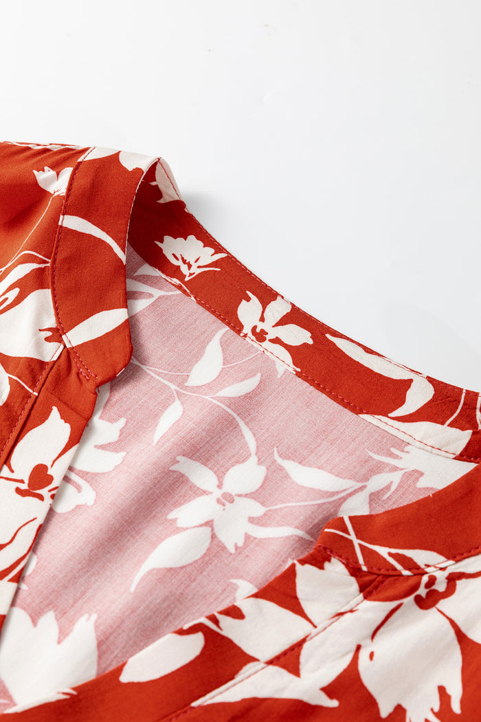 Robe courte rouge à imprimé floral bohème