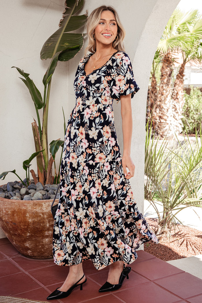 Robe longue bleue à manches courtes, taille haute