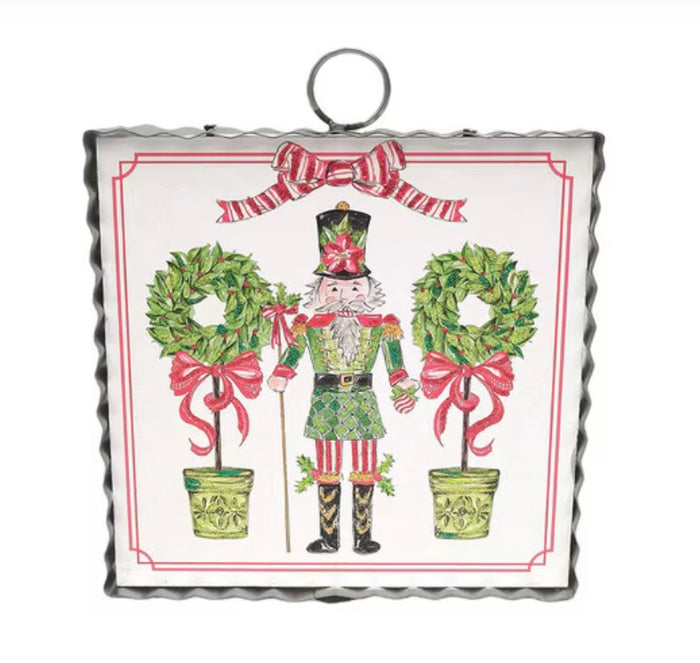 Round Top Mini Art Tradional Tidings Nutcracker & Topiaries