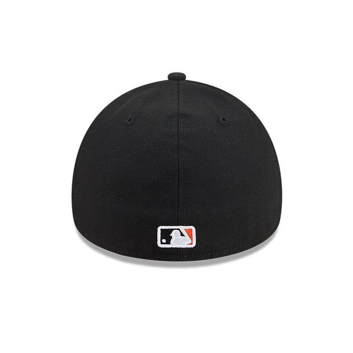 Pictured is this MLB Team Side San Francisco Giants 59FORTY A-Frame Fitted cap in black. 6