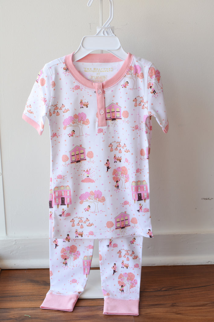 Sara Jane's Short Sleeve Set-Fall on Fincastle