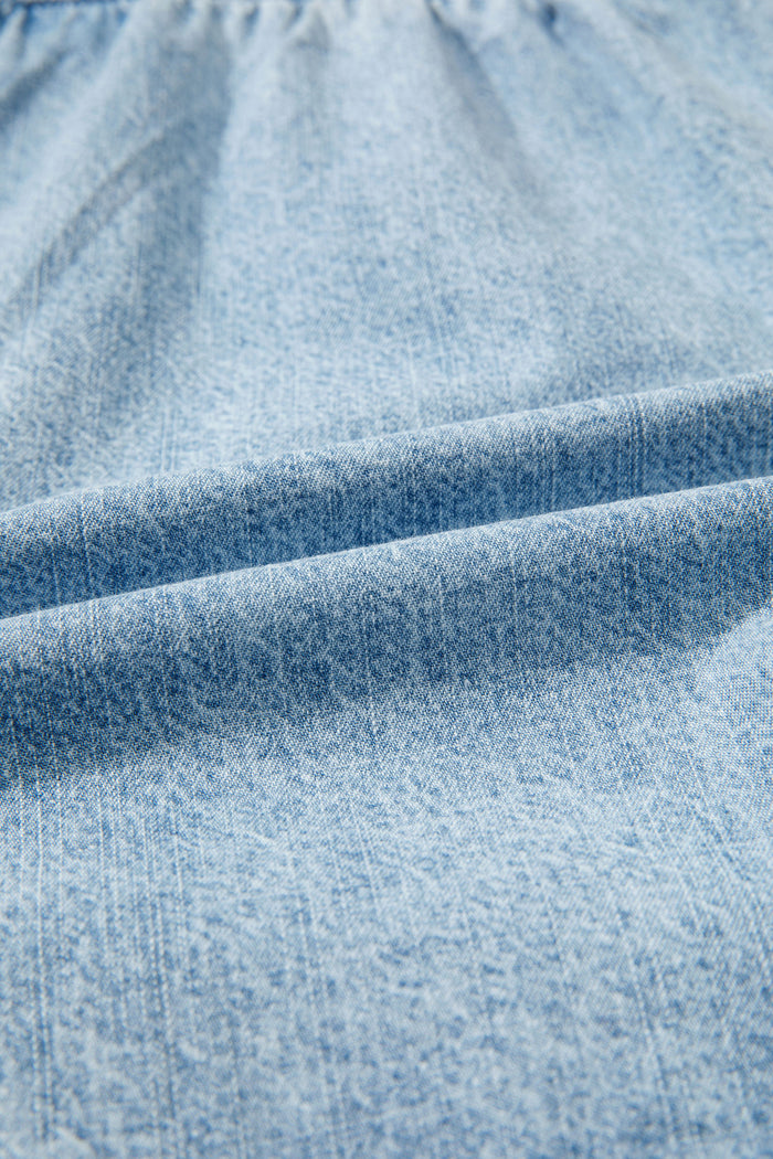 Short en jean décontracté à bords effilochés
