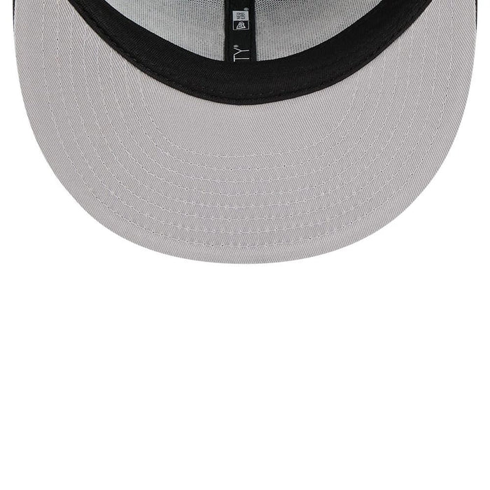 Pictured is this NBA Hardwood Classic All Star Game San Antonio Spurs 9FIFTY Snapback cap in grey. 2