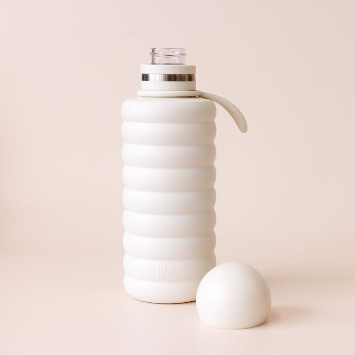 The Bubble - Vanilla - Reusable Water Bottle 700ml - SECONDS
