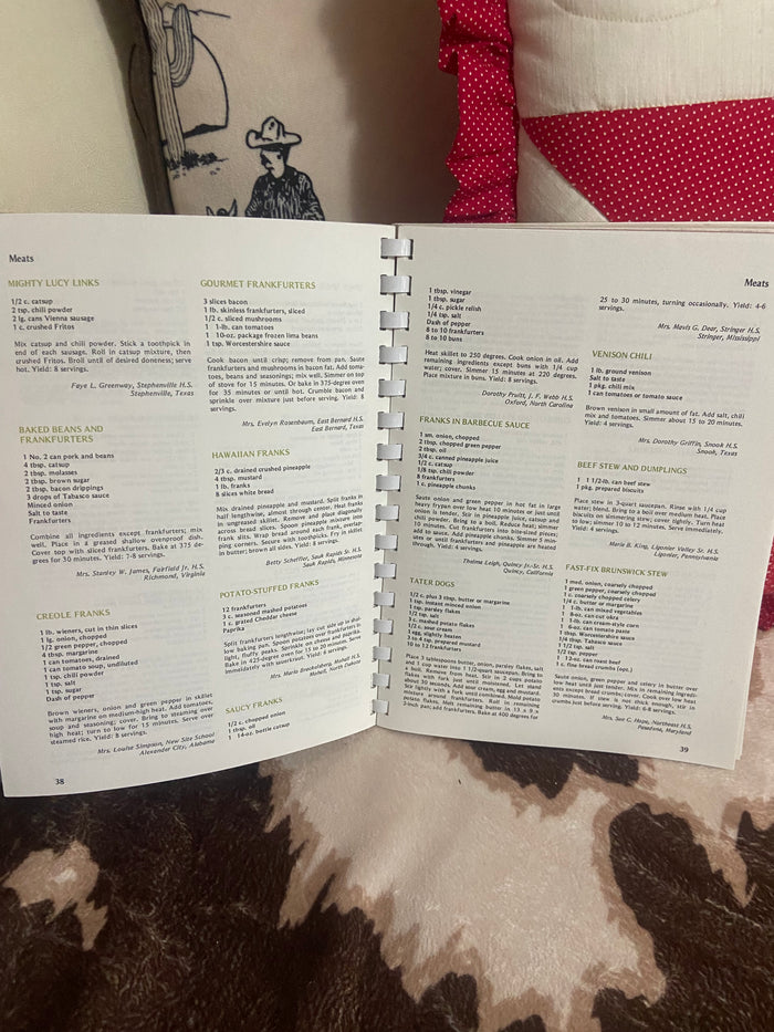 Vintage Favorite Recipes Of Home Economics Teachers, Quick & Easy Dishes, 1978 - Deer Creek Mercantile